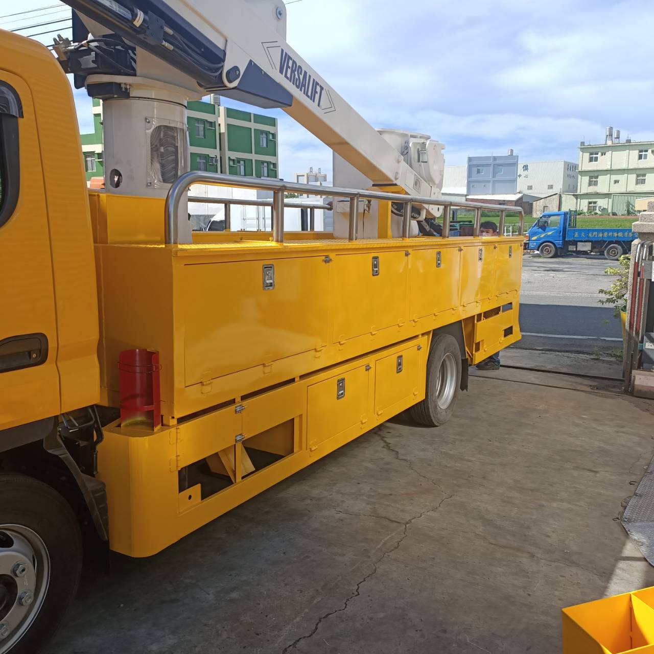 FUSO 8.5噸 16.5呎(1)